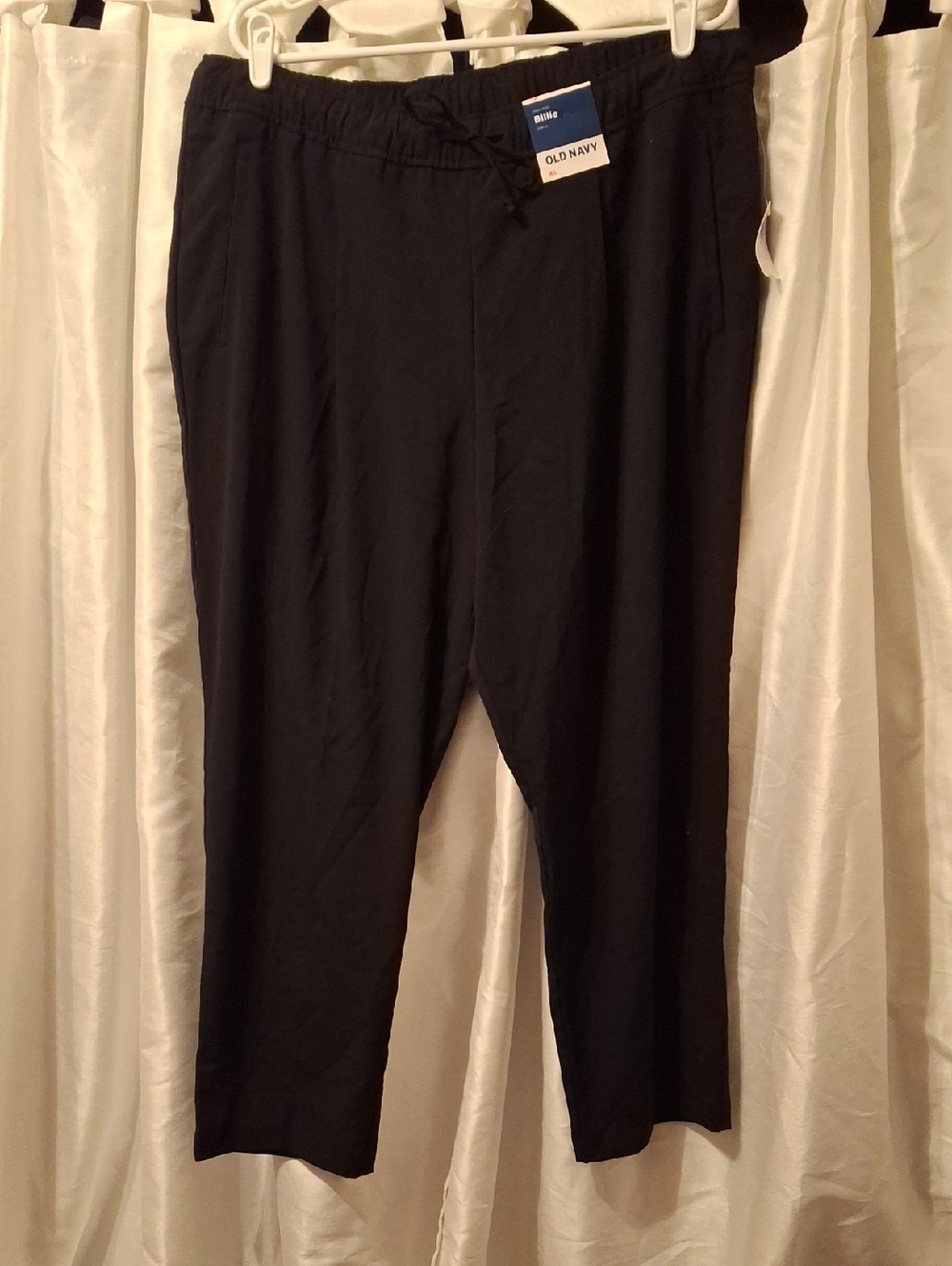 Old Navy  Black Elastic-Waist Joggers
